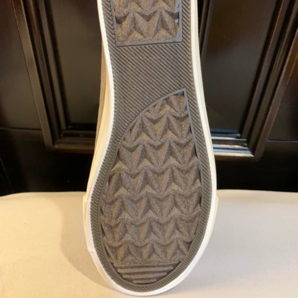 LEOPARD:  Very G Leopard Sneakers - Picture 3 of 5